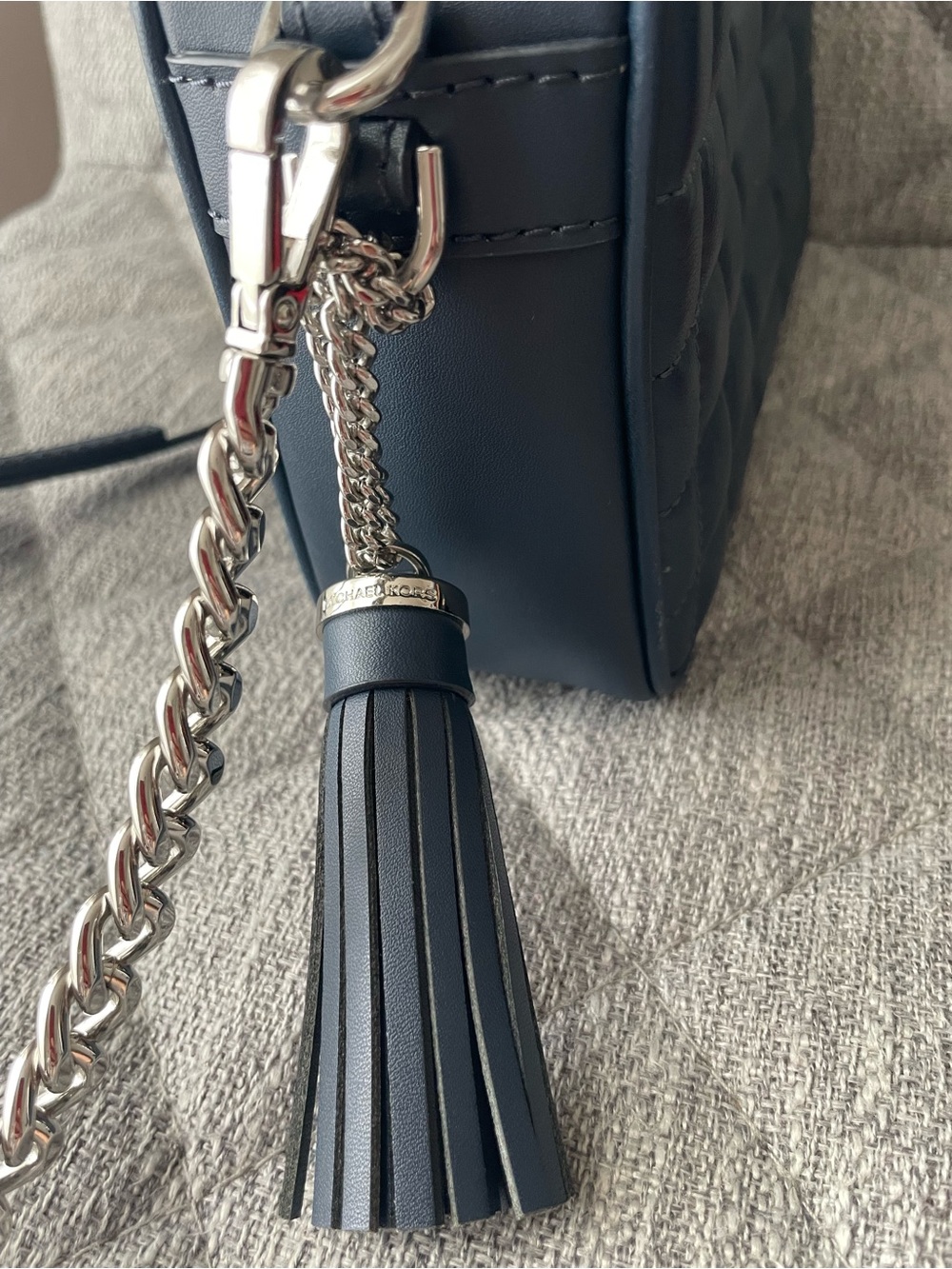 Michael Kors Quilted Navy Leather Camera Crossbody with Tassel - Picture 3 of 8